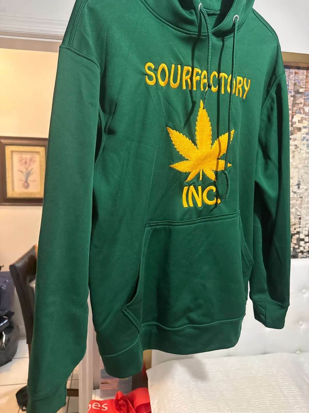Sourfactory Inc. Green Hoodie size M