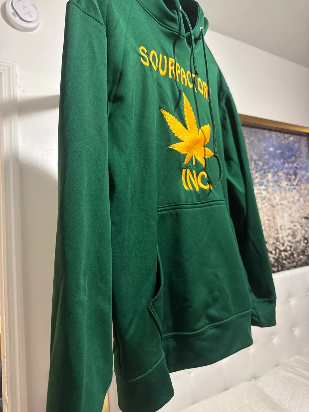 Sourfactory Inc. Green Hoodie size M - photo 3