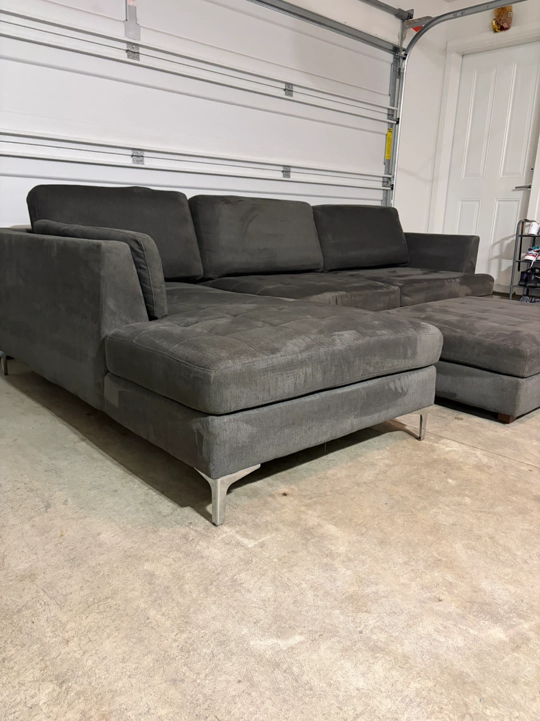 Dark Grey Sectional Sofa with Ottoman ( Delivery Available) - photo 3