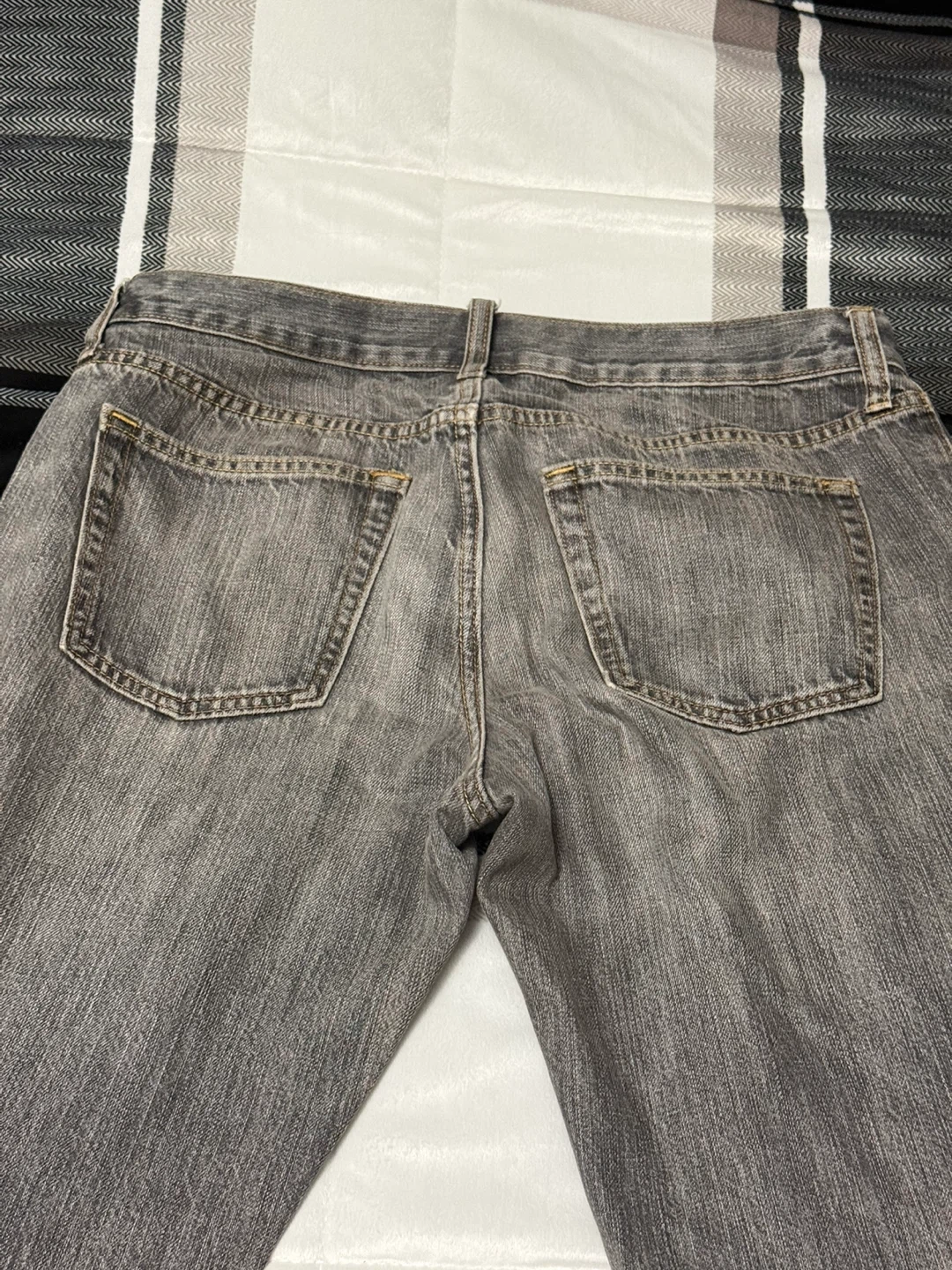 Old Navy Grey Denim Jeans 32x32 - photo 4