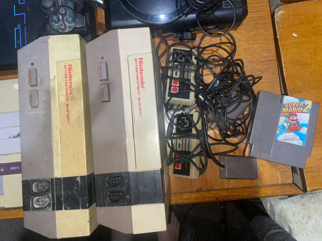 Retro Video Game Console Bundle - photo 4