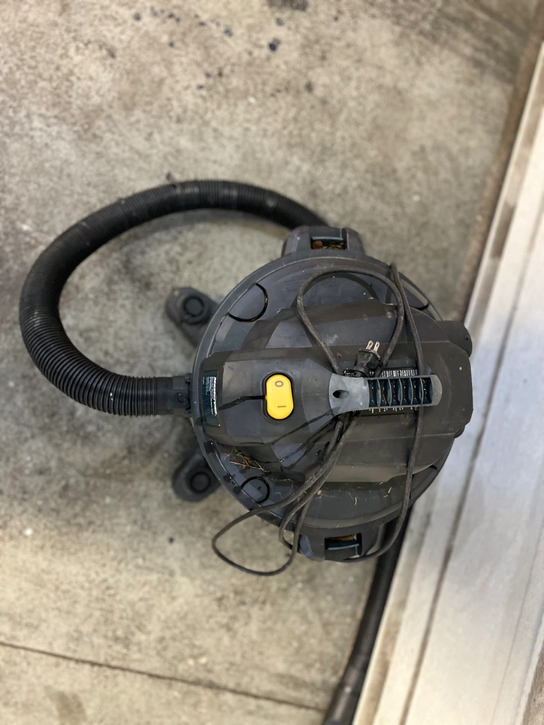 Mastervac 10-Gallon Wet/Dry Vacuum - photo 2