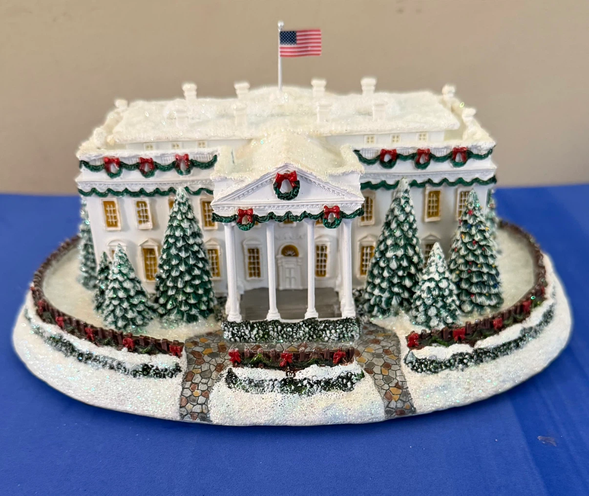 White House Christmas Decoration - photo 2