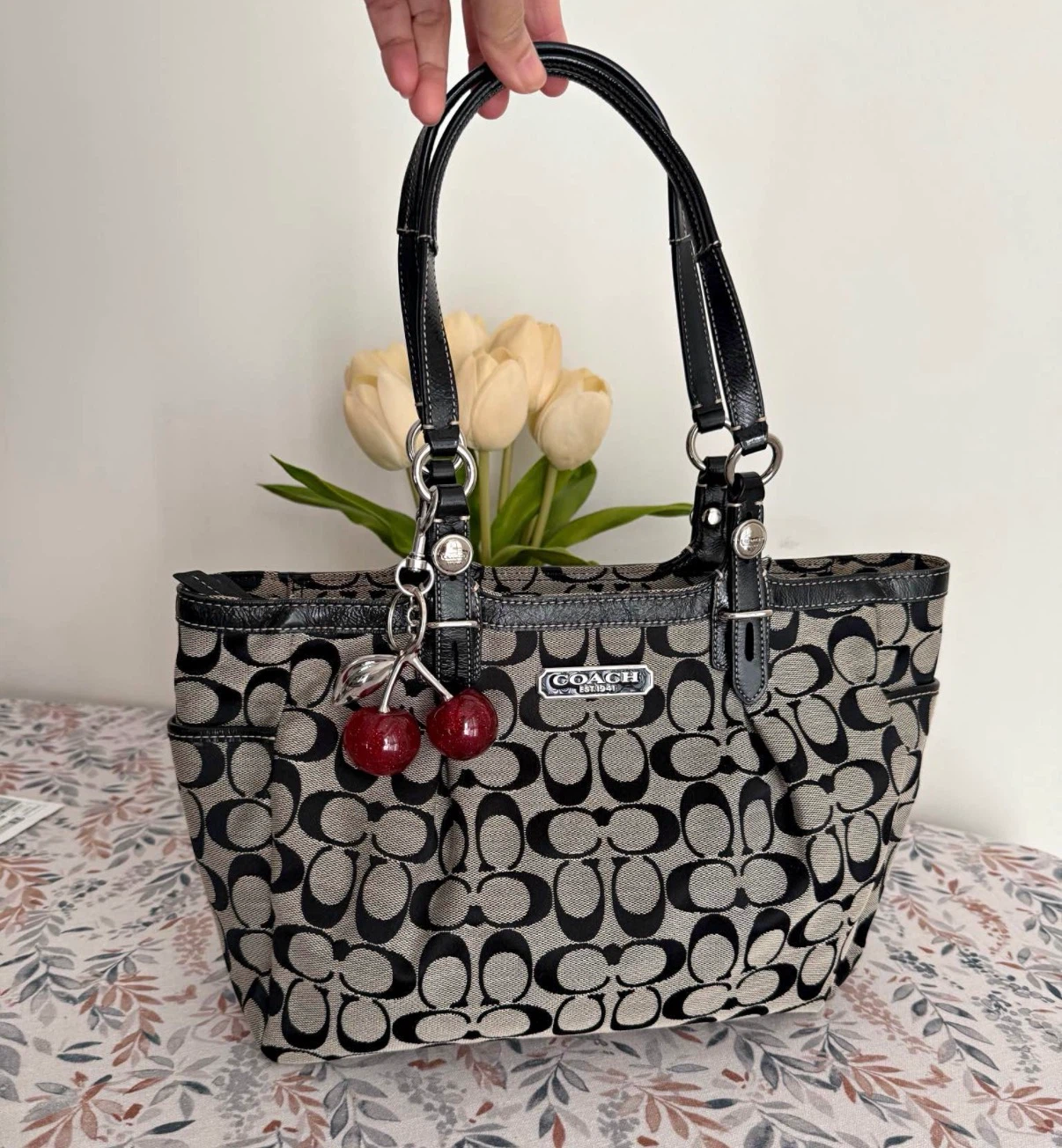 Buying vintage coach bags!!!! - photo 2