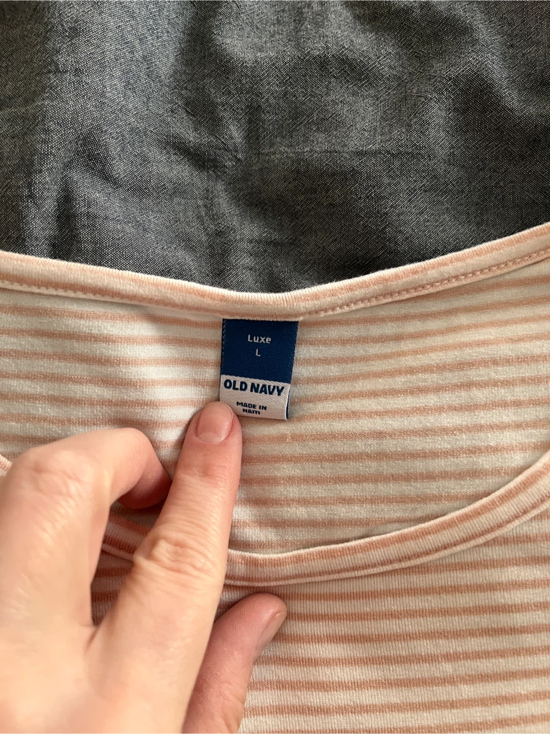 Old Navy Luxe light pink and white striped t-shirt, size L - photo 2