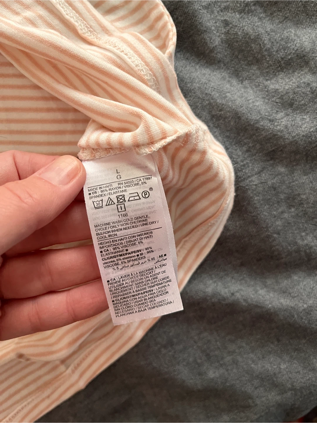 Old Navy Luxe light pink and white striped t-shirt, size L - photo 3