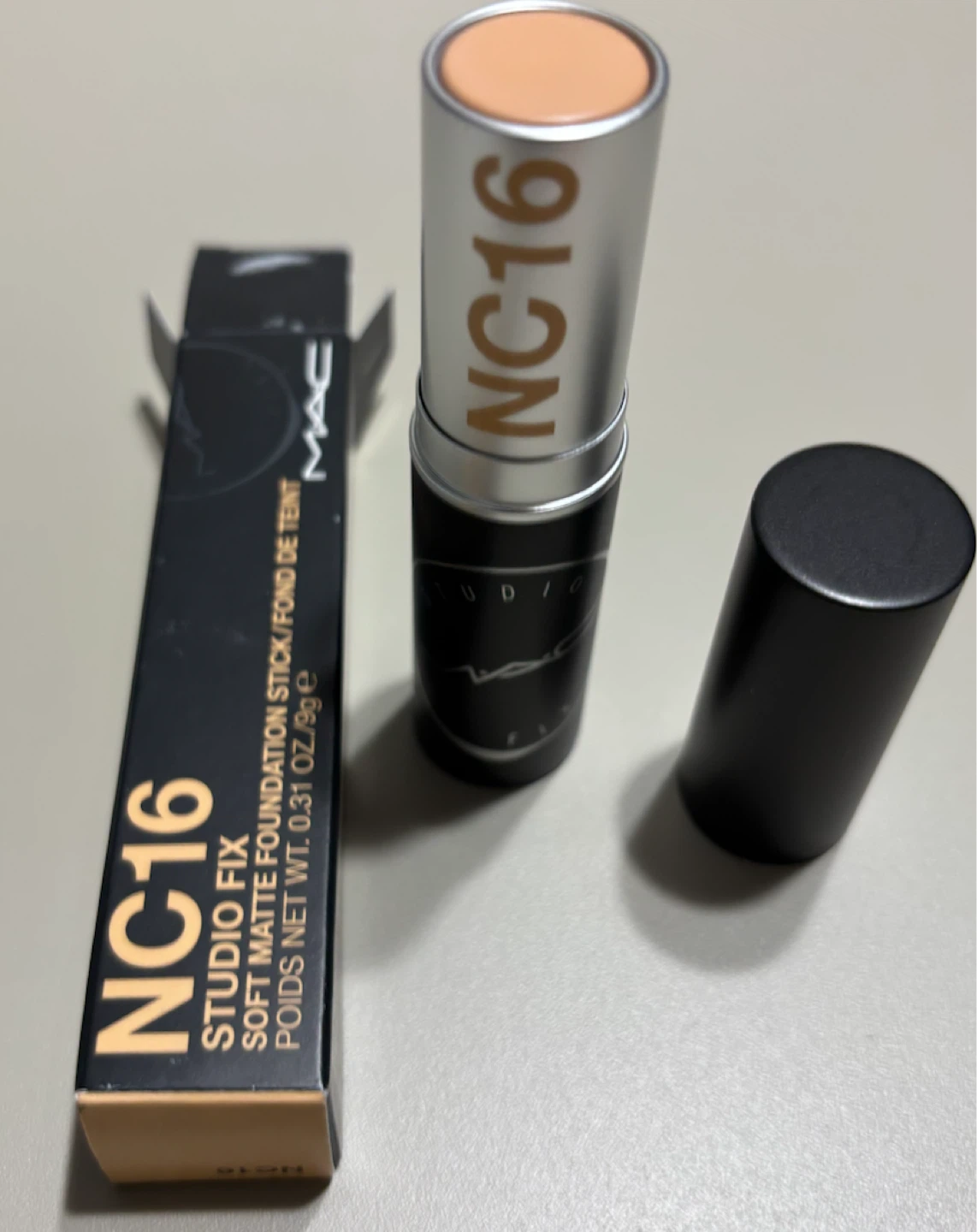 NEW-MAC Studio Fix Soft Matte Foundation Stick NC16