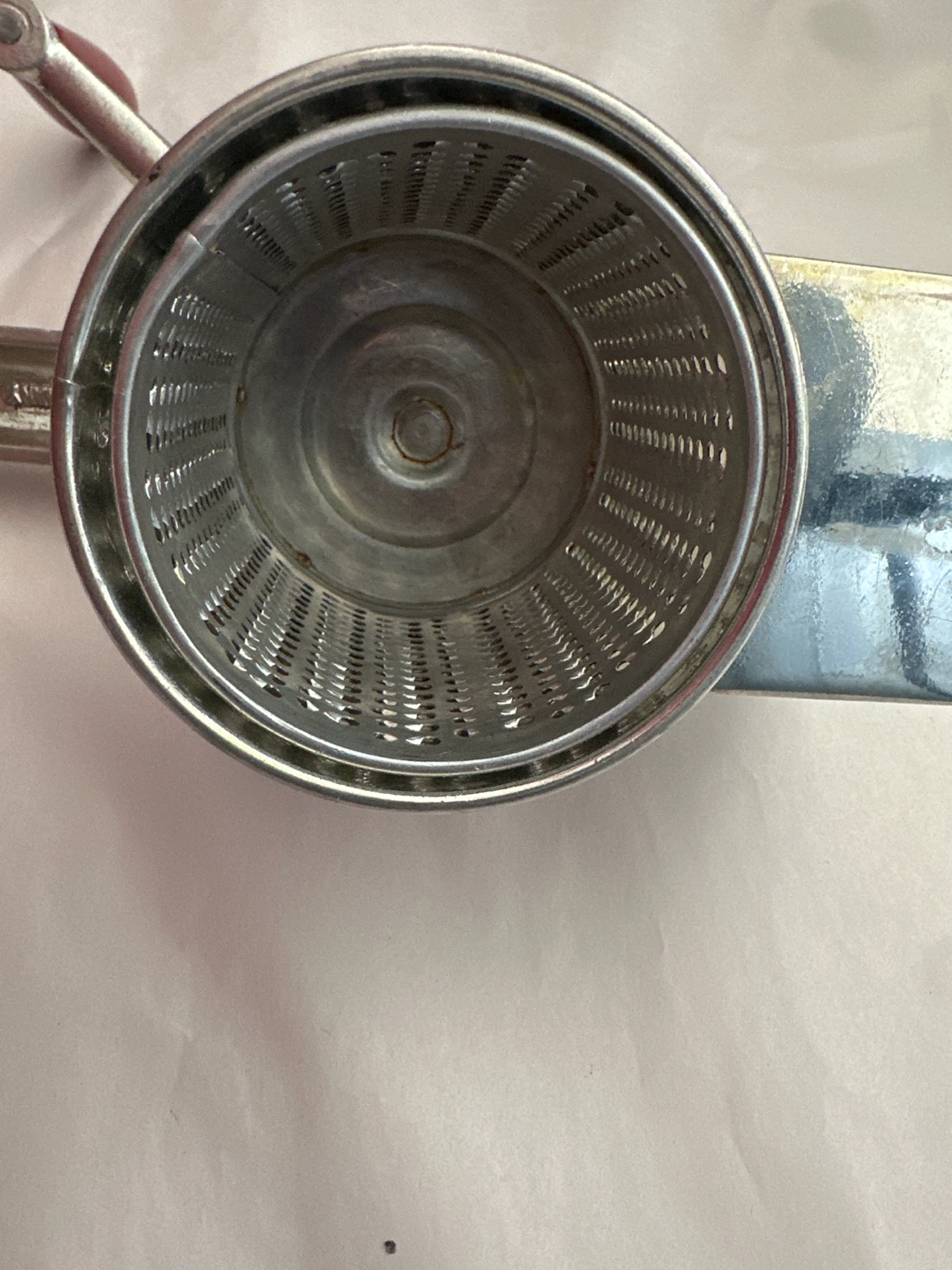 Jupiter Metal Rotary food/cheese grater - photo 3