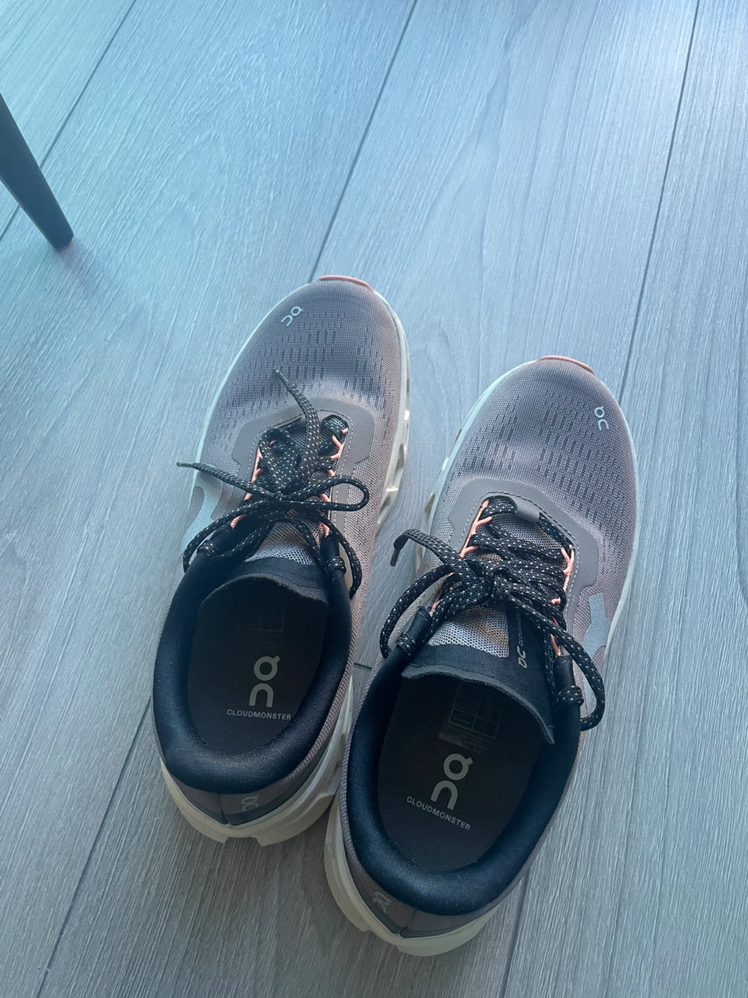 On Cloudmonster Running Shoes - Women's Size 8.5