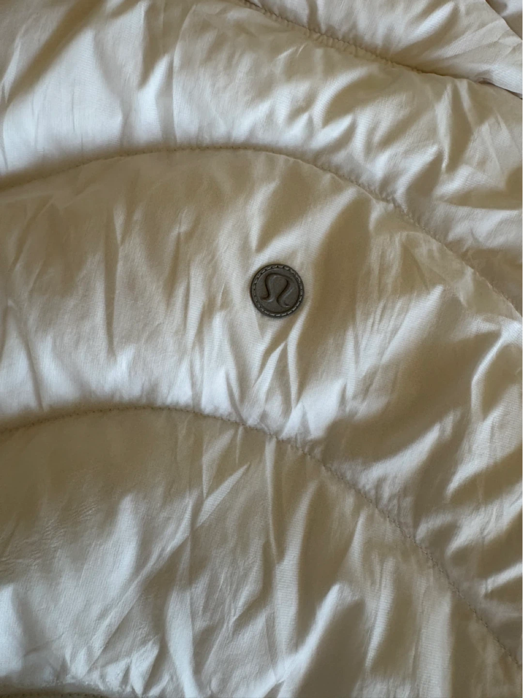 Lululemon White Puffer Jacket - photo 5