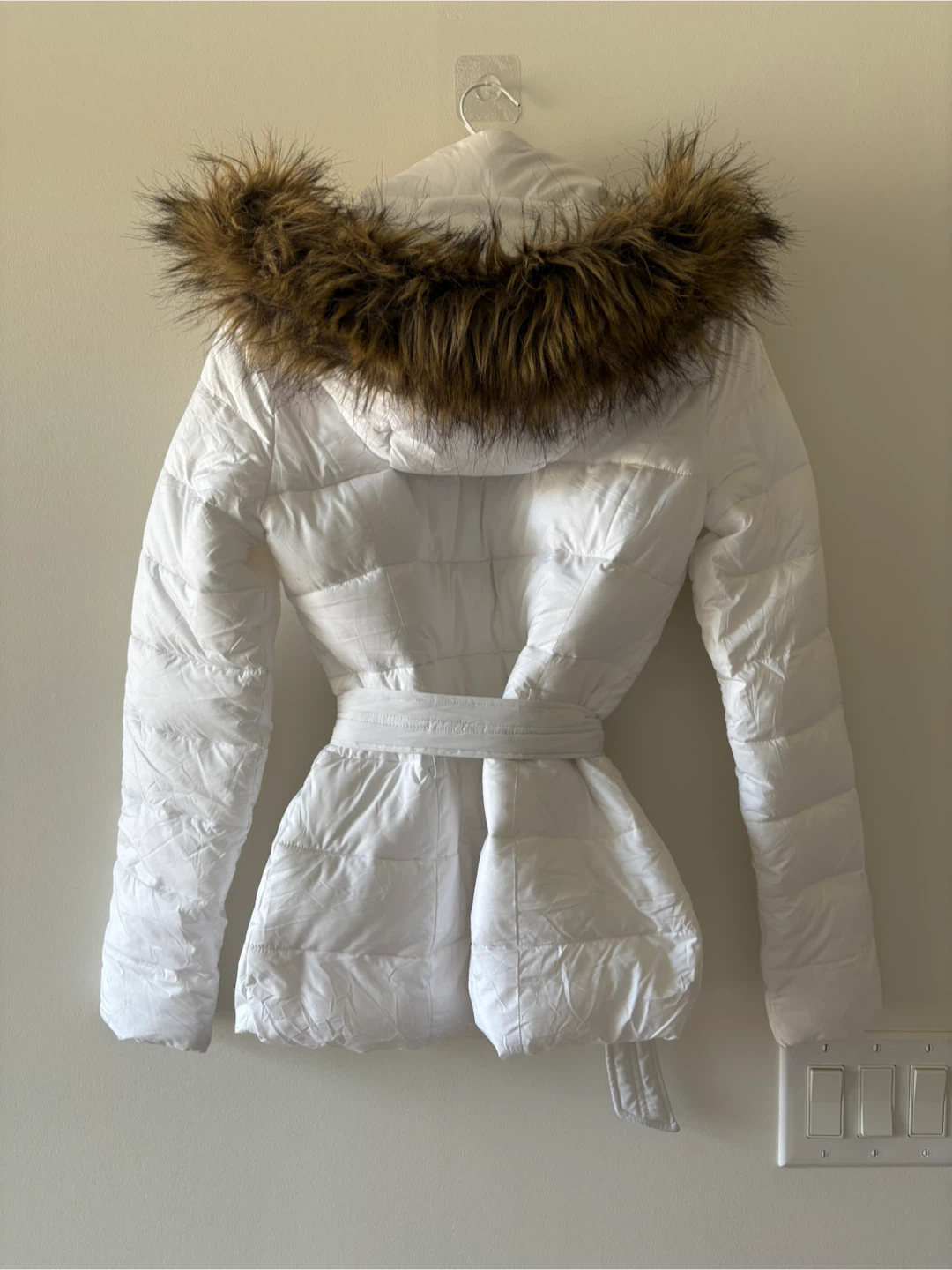 Y2K Hollister White Puffer Jacket - photo 5