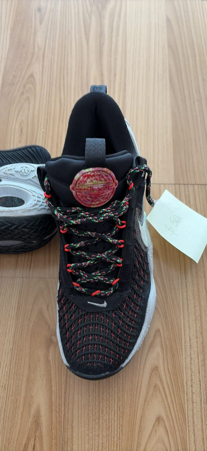 Nike Cosmic Basketball Shoes (brand new US8) - photo 2