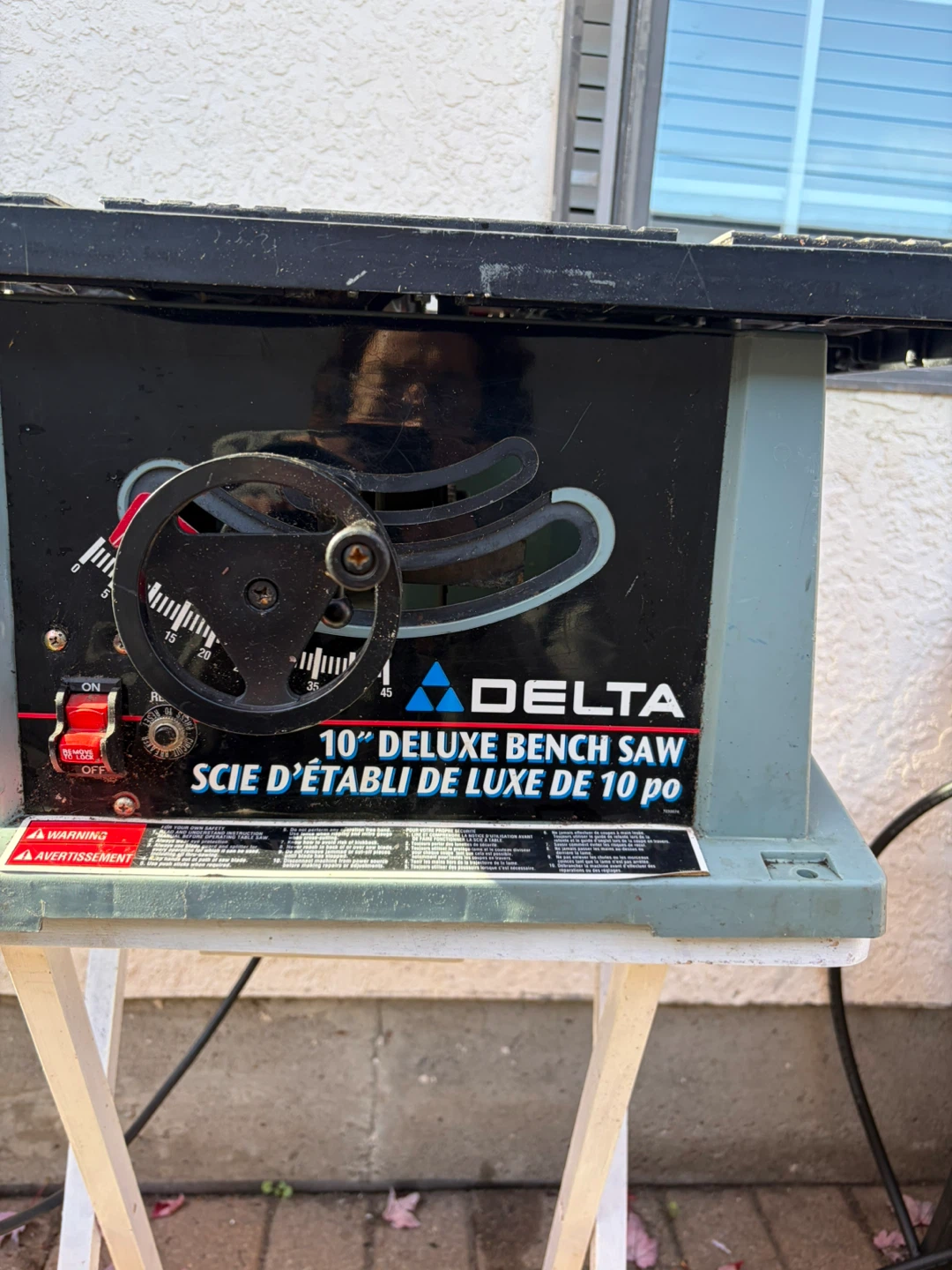 Delta 10-Inch Deluxe Bench Saw 36-540C - photo 4