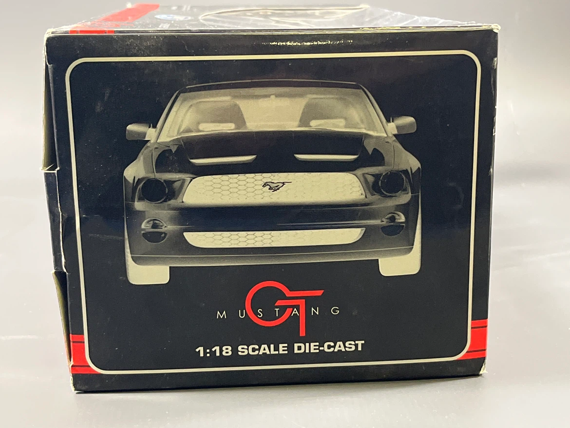 🔥 1:18 Ford Mustang GT Diecast - Perfect Car Gift! 🔥 - photo 4