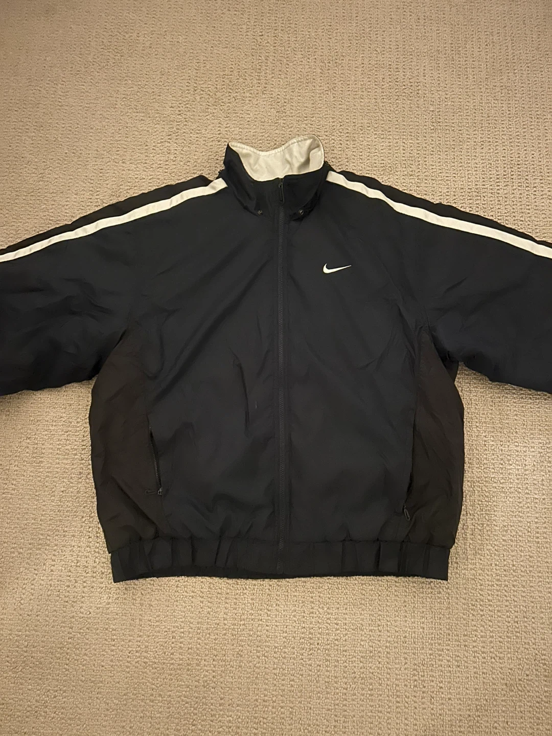 Medium Nike Black and White Jacket - photo 2
