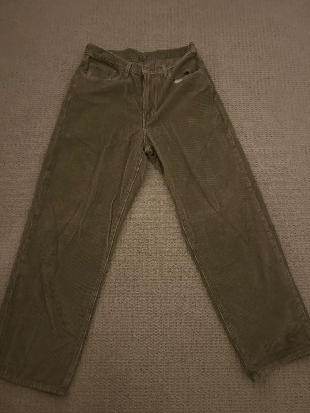 Levi's 570 Corduroy Pants Olive Green - photo 2