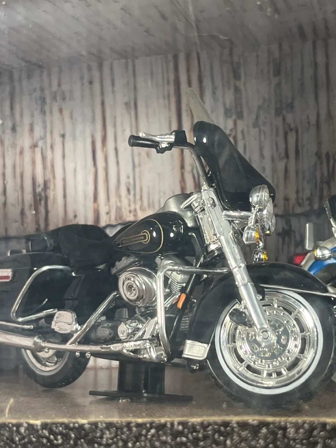 RARE Vintage Maisto 1:18 Harley-Davidson Collection 5-Bike Set - photo 3