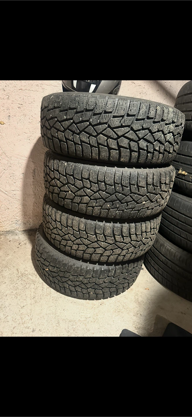 Set of 4 Sumitomo Winter Tires 225/55R17