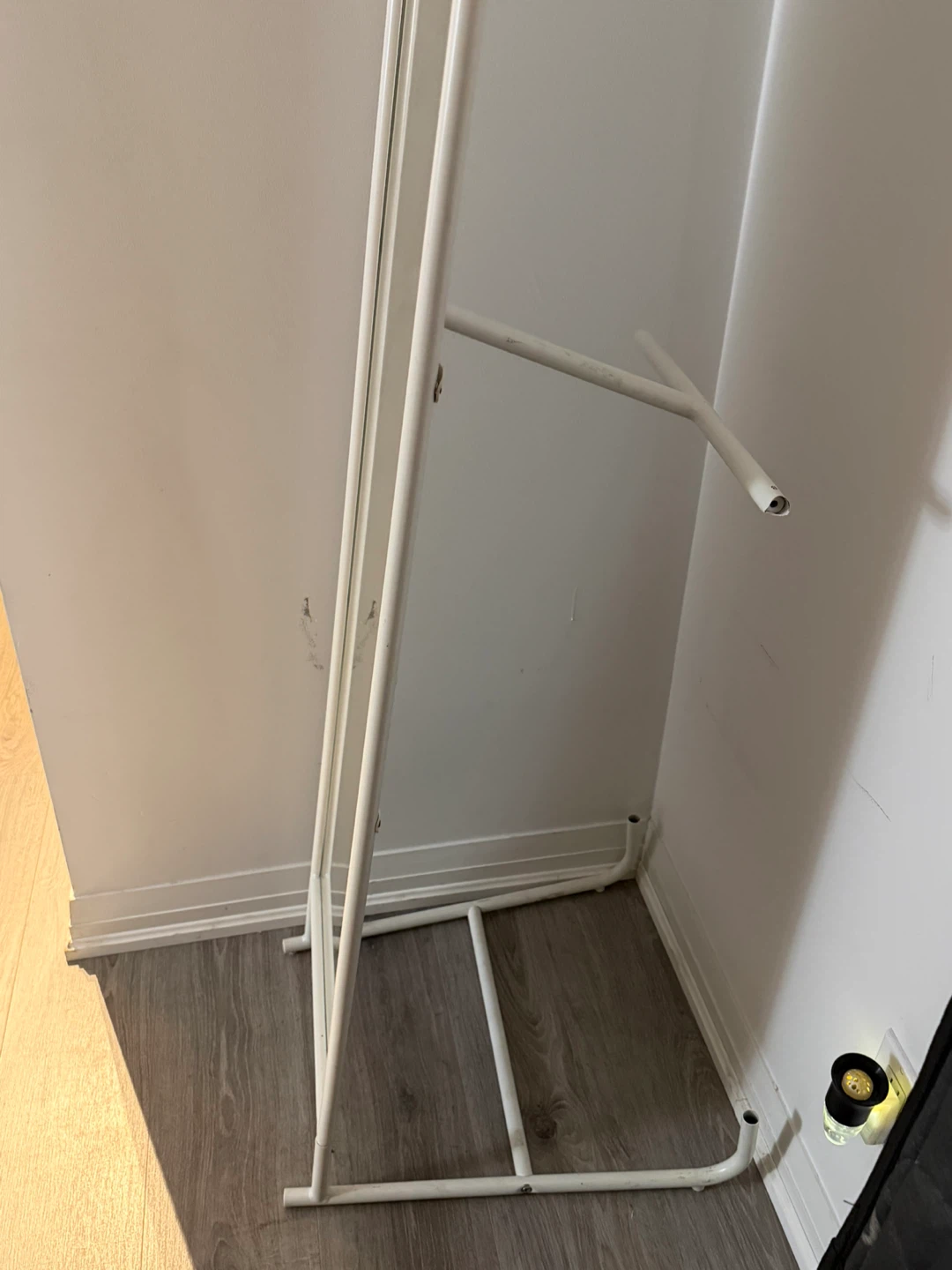 MOVING SALE- IKEA Knapper standing mirror - photo 3