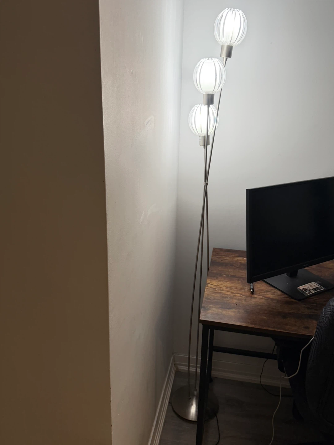 MOVING SALE - Three-Light Modern Floor Lamp - photo 3