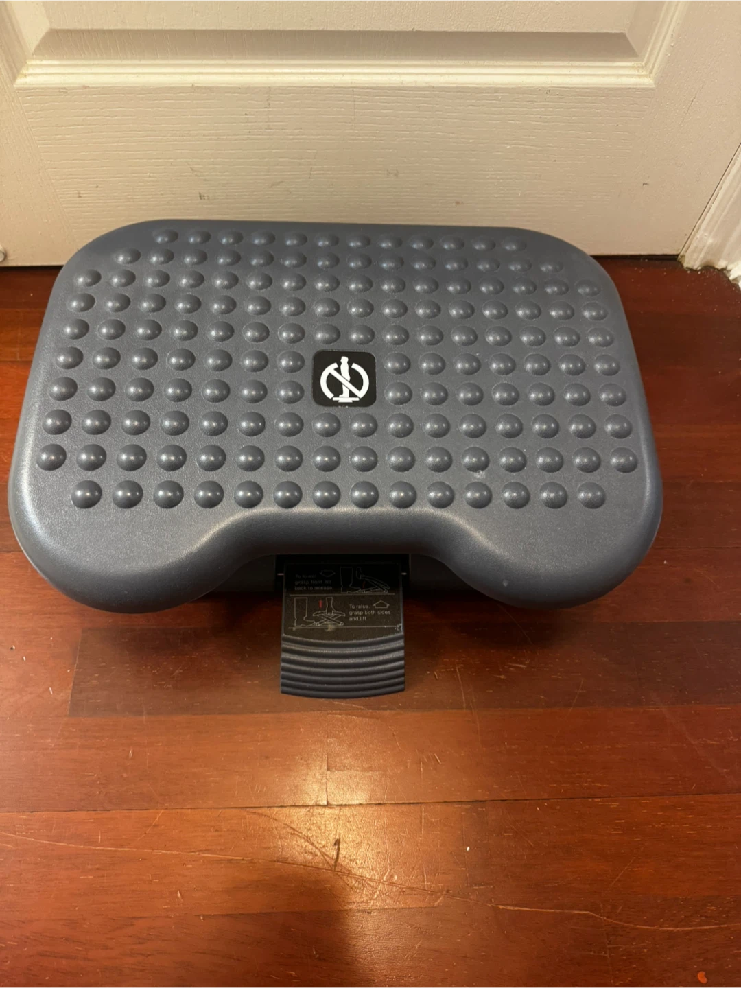 Adjustable Office Footrest