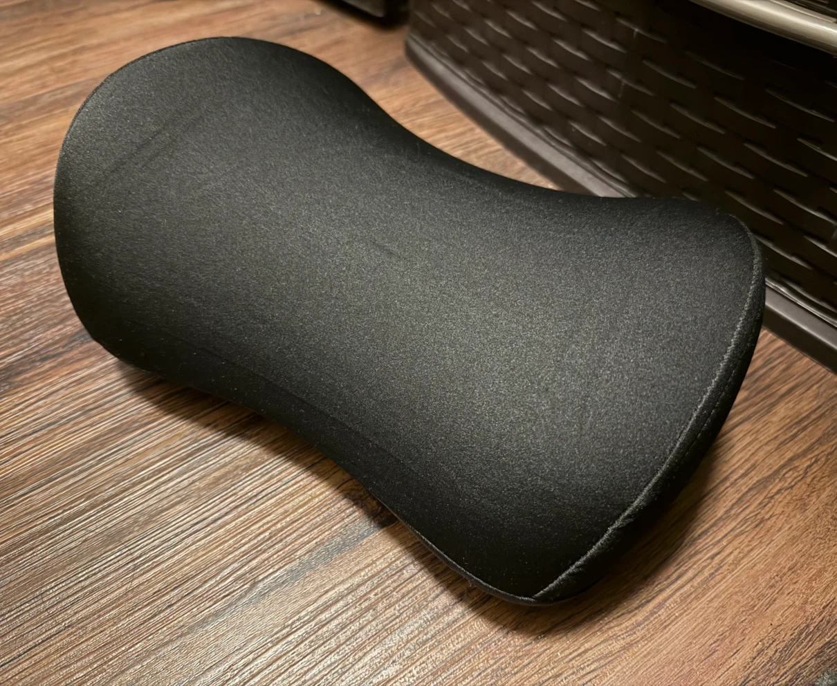 Tesla Ergonomic Memory Foam Neck Pillow / Headrest Cushion (New) - photo 2