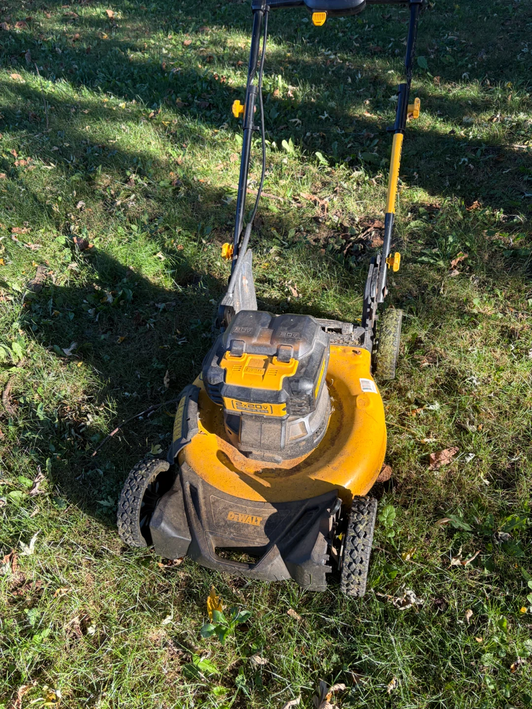 DeWalt 20V Max Cordless Lawn Mower
