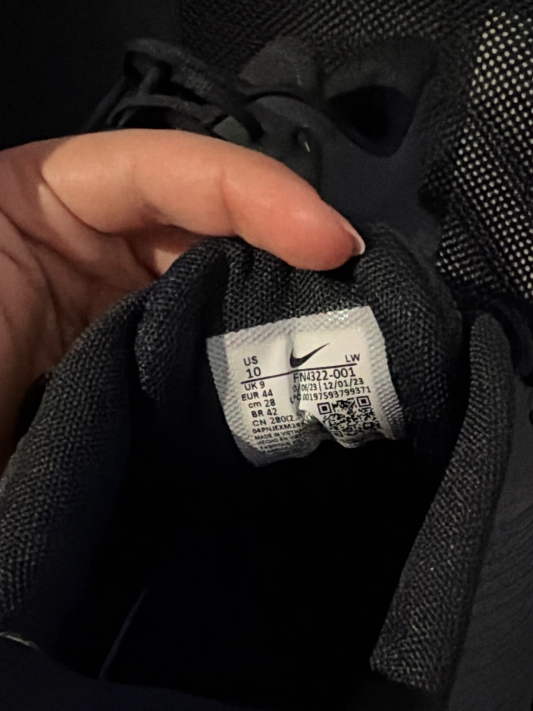 Nike Precision 6 Black Basketball Shoes - photo 4
