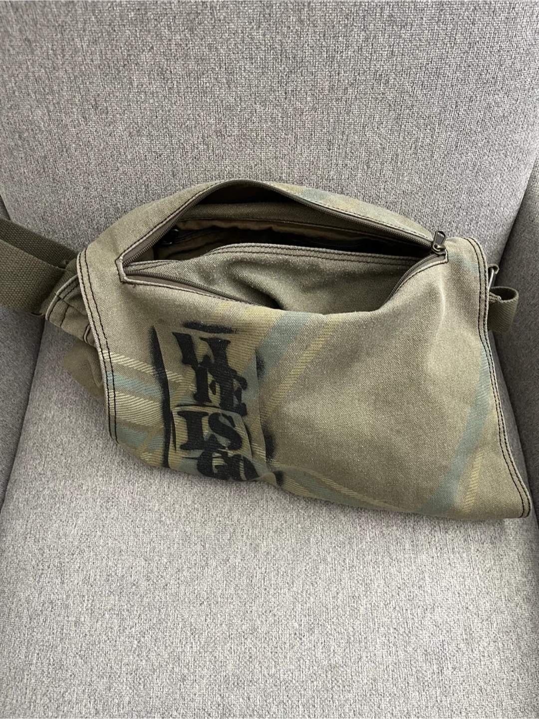Life Is Good Canvas Messenger Bag - photo 2