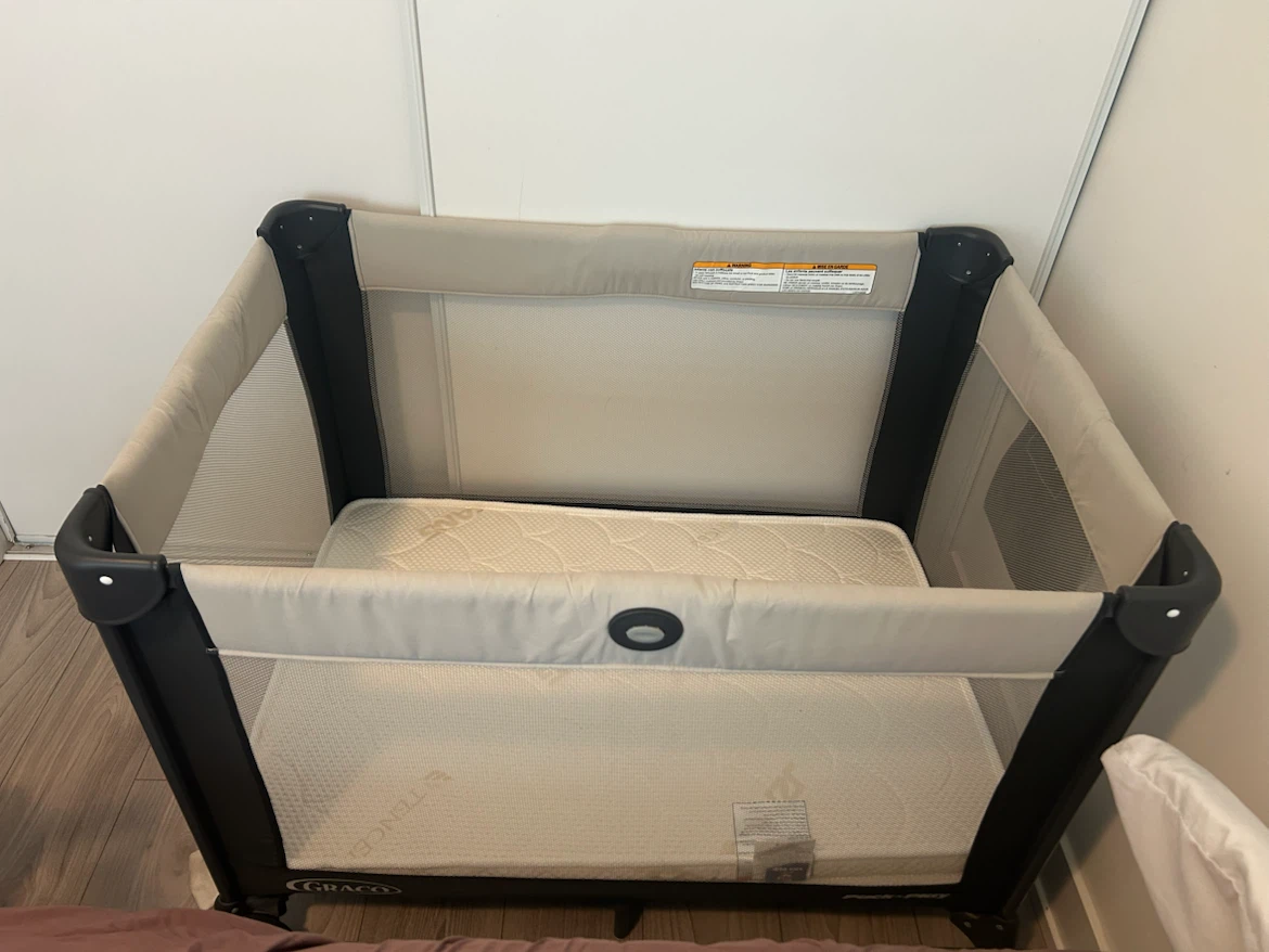 Graco playpen - photo 4