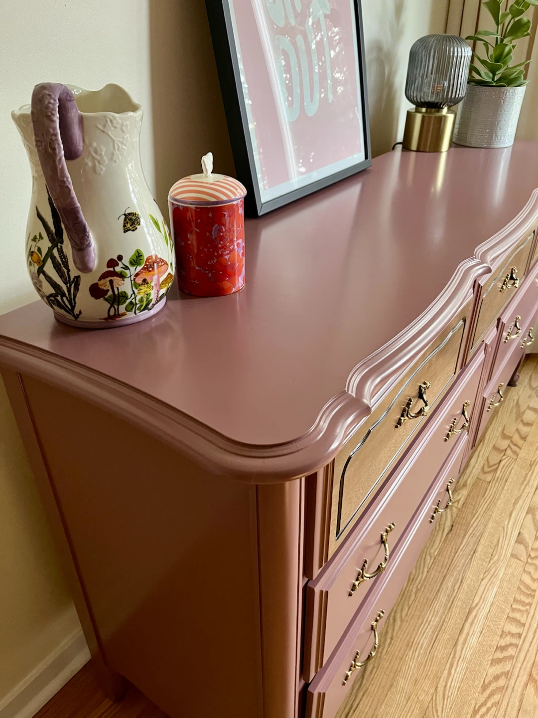 Stunning French Provincial Dresser - 7 Drawers - photo 4