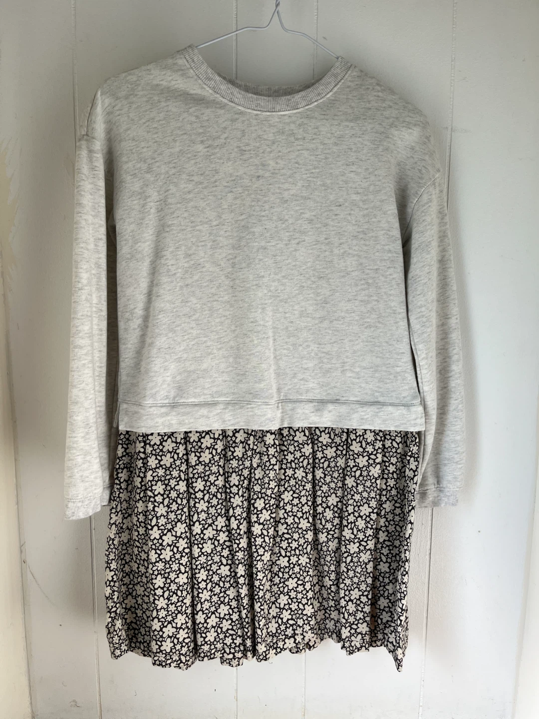 Carter’s Floral Print Sweater Dress - size 14 - photo 2