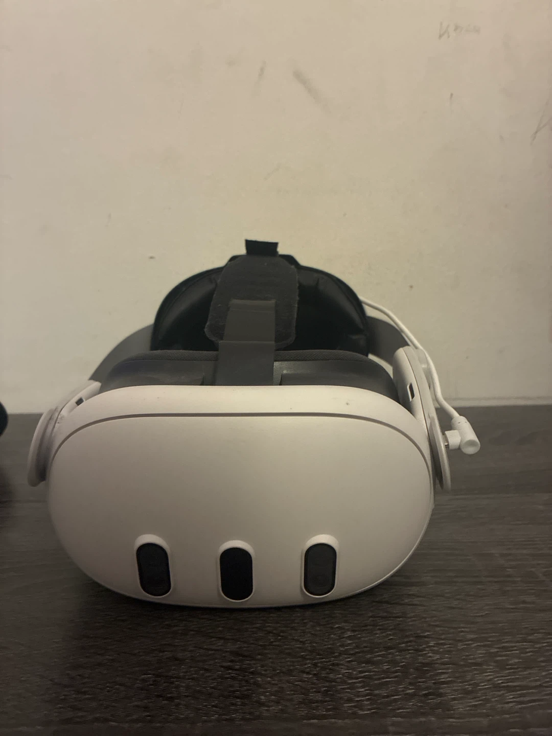 Meta Quest 3 VR Headset with Controllers