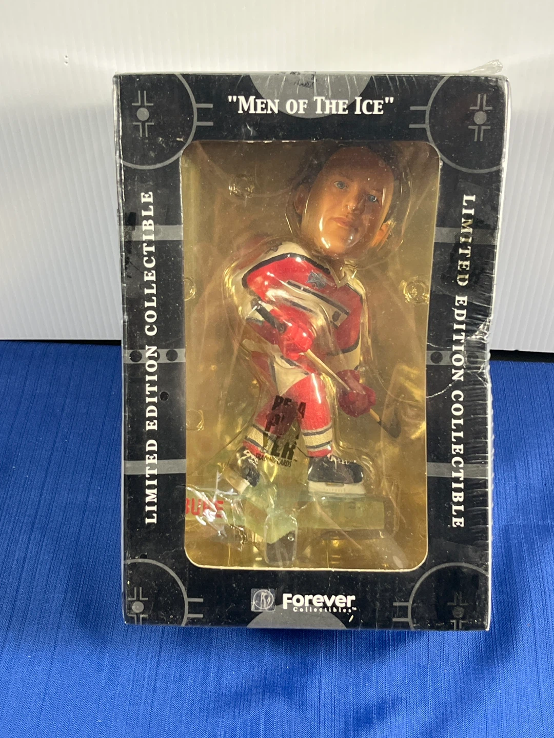 2002 Pavel Bure Vintage NHL Bobblehead – NIB (Minor Flaw)