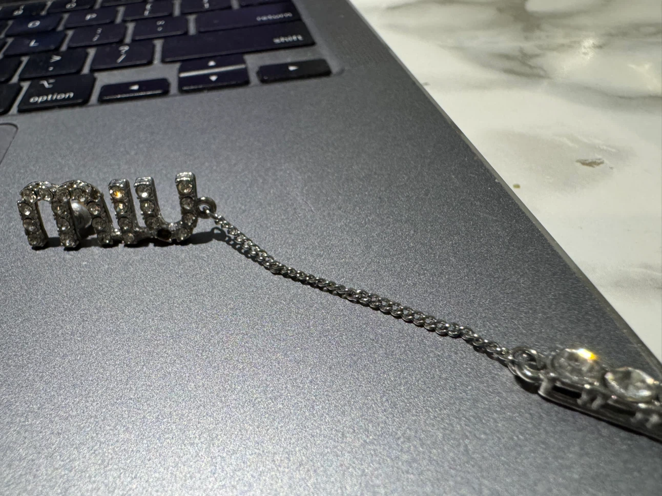 Only Single Miu Miu Crystal Logo earring with Chain - photo 4
