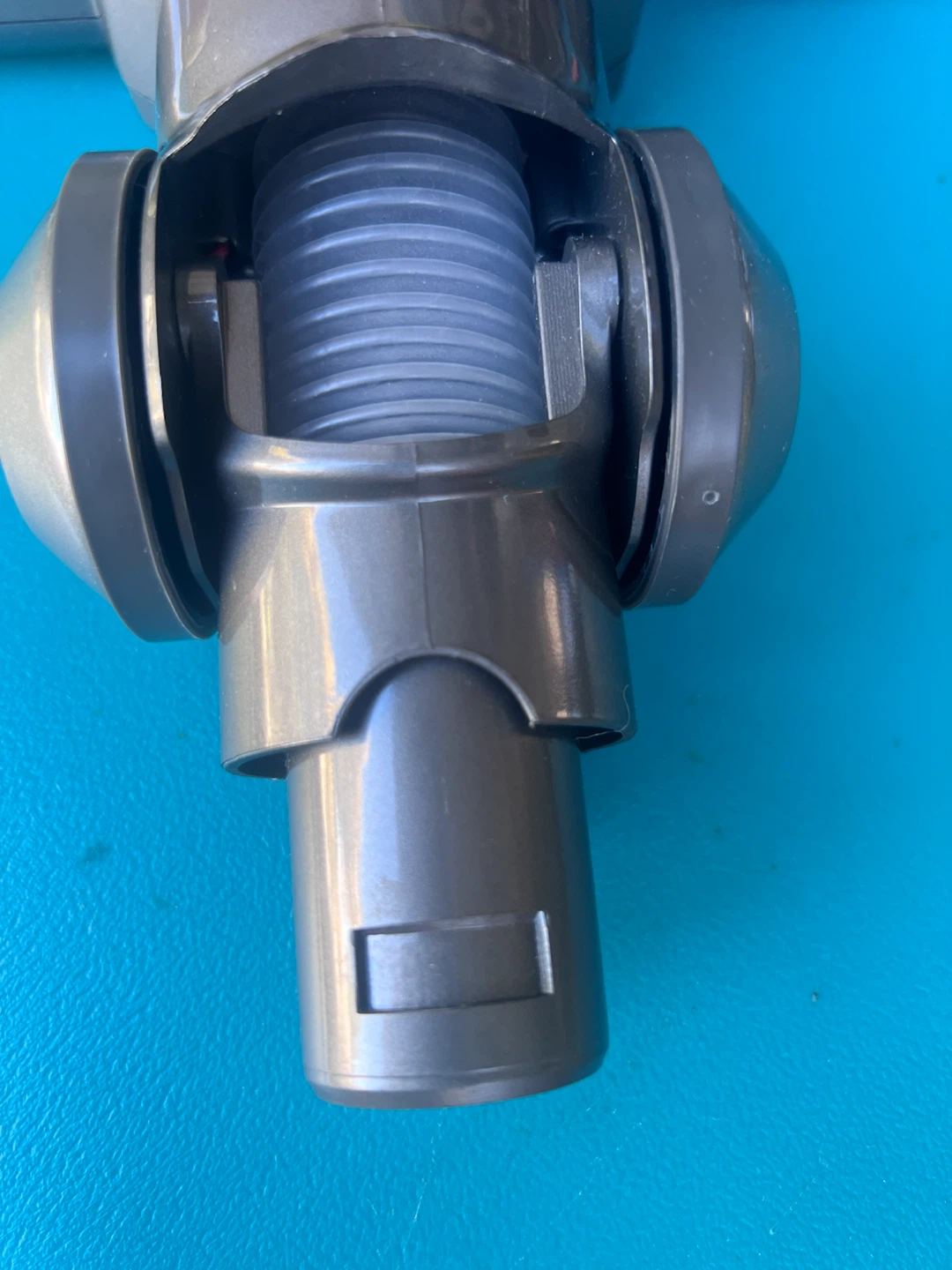 BRAND NEW vacuum cleaner head attachment - photo 3