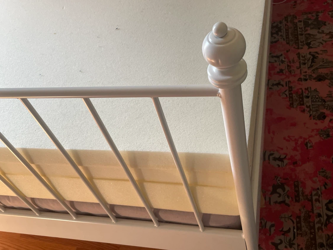 IKEA LEIRVIK bed frame - photo 4