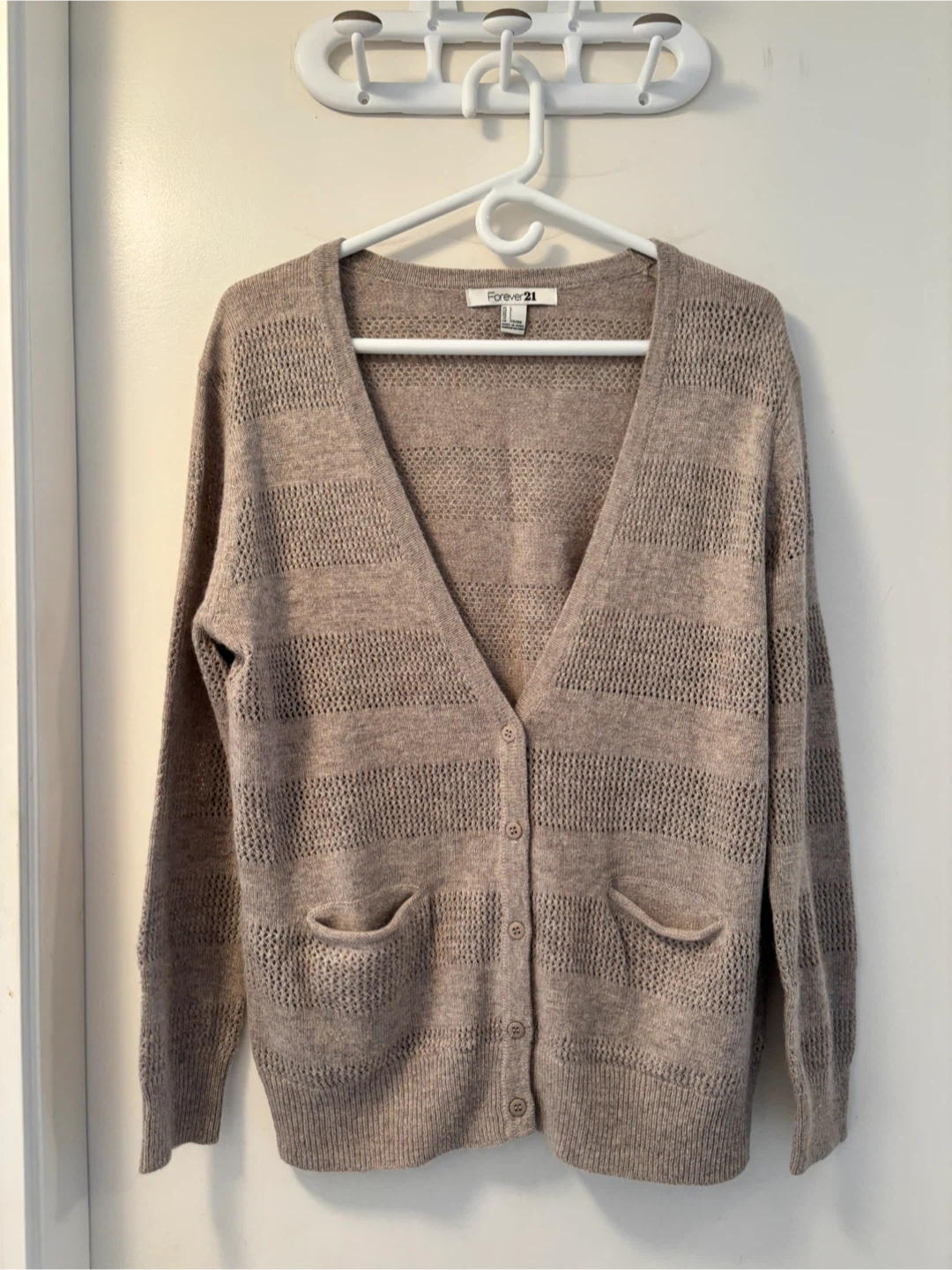 Forever 21 Knit Cardigan Beige Large