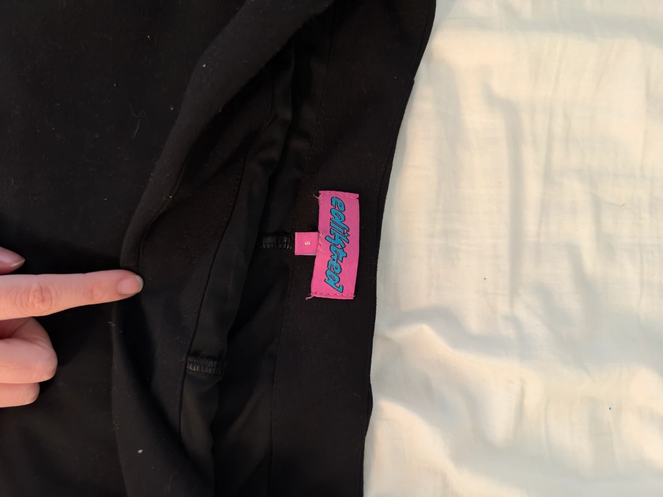 Edikted black mini skirt - photo 2