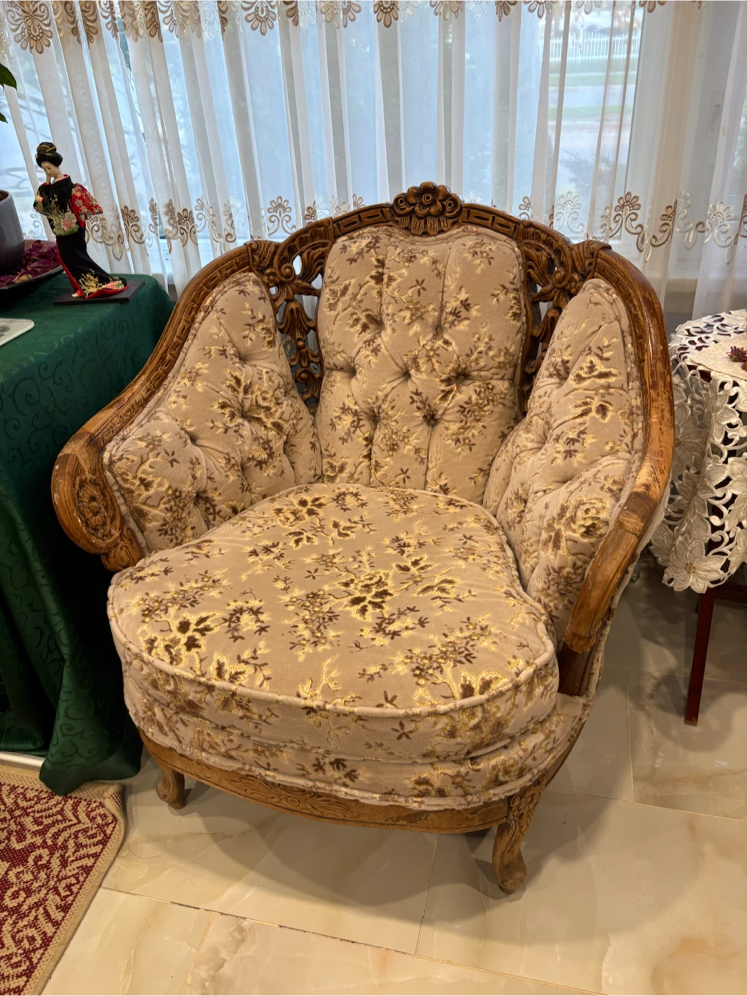 Vintage Floral Accent Chair