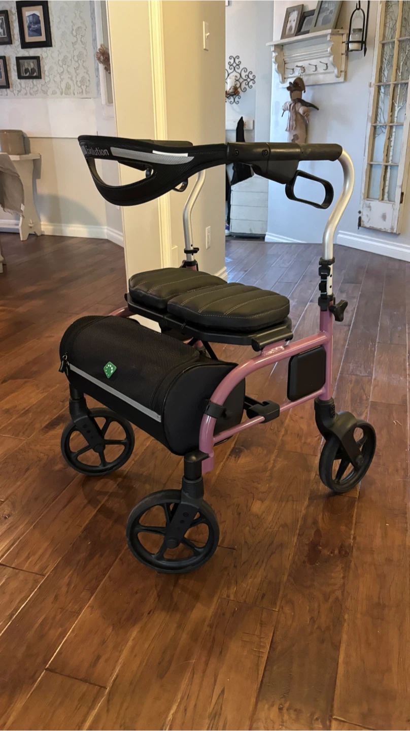 Evolution Trillium Rollator, Regular Size