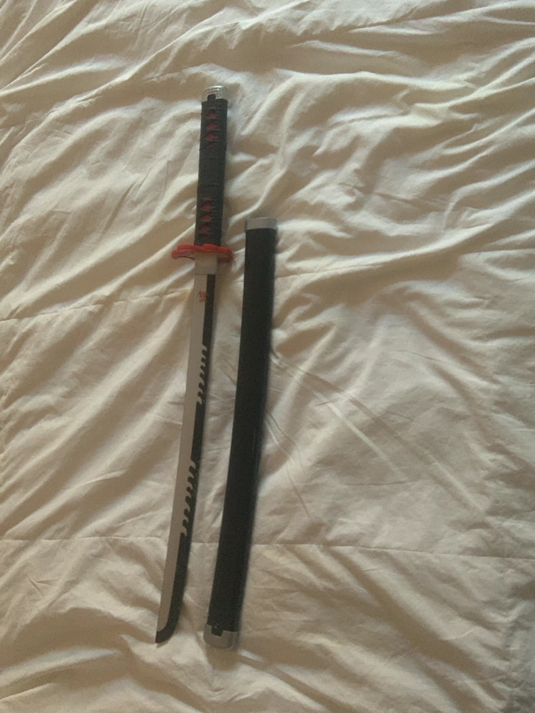 Demon Slayer Katana Prop Replica - photo 2