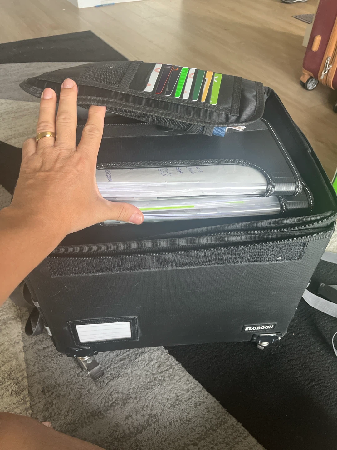 Fireproof Eloboon Rolling Briefcase - photo 4