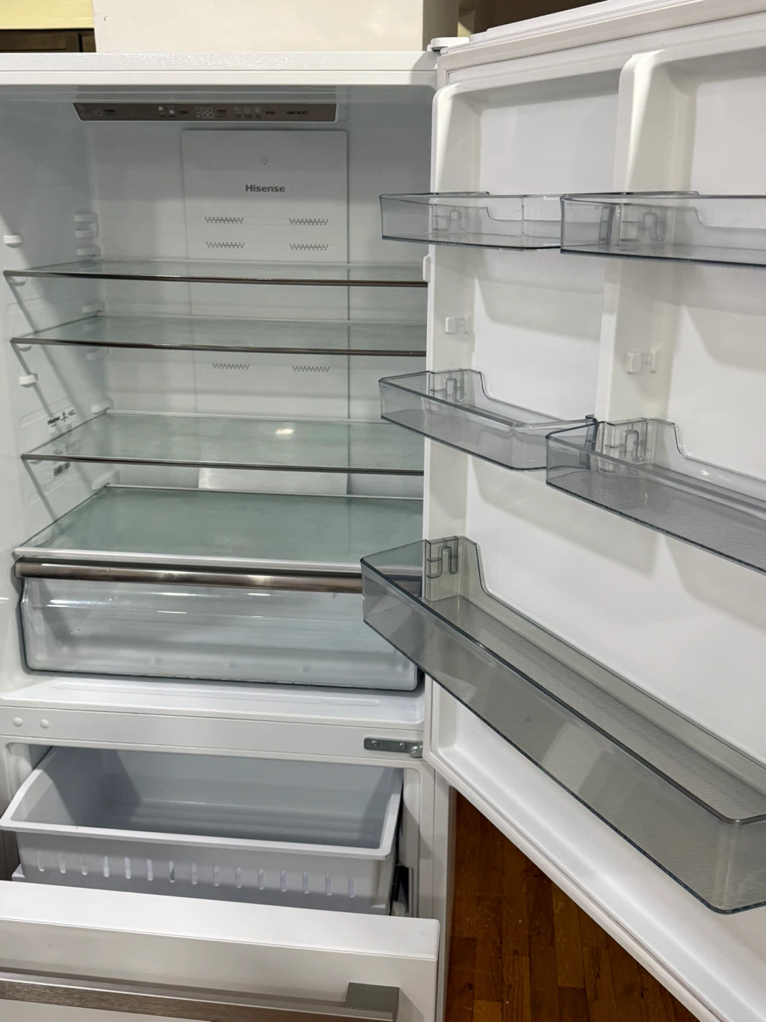 Hisense Bottom Freezer Refrigerator