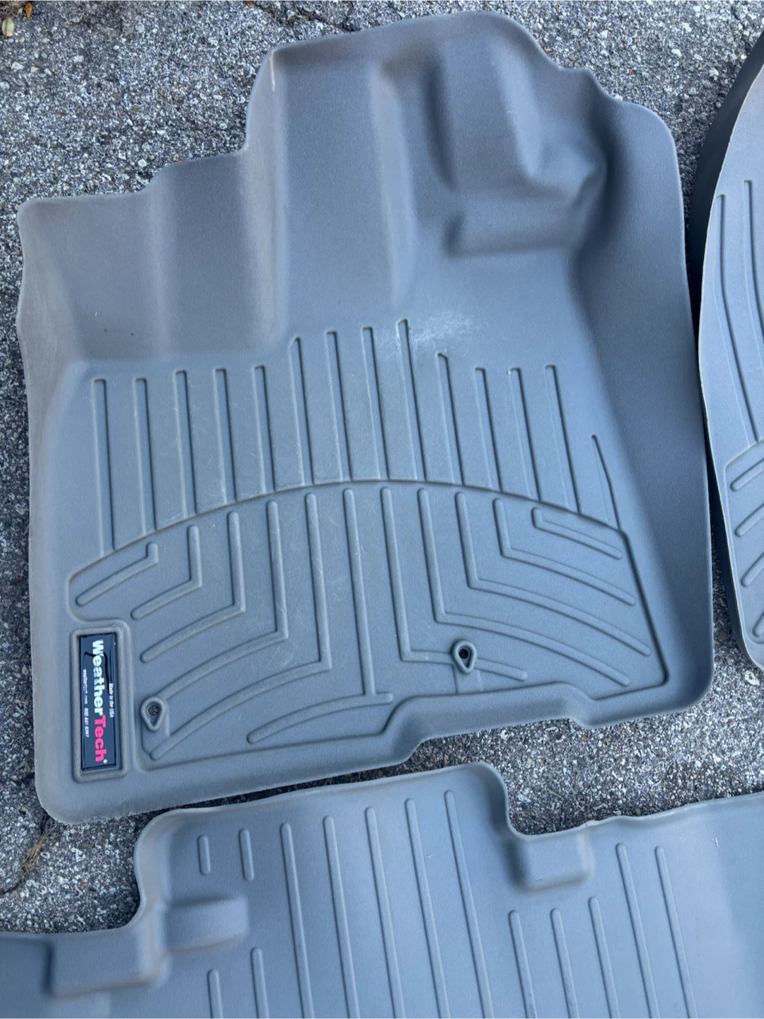 Weather Tech mats for Toyota Sienna - photo 4