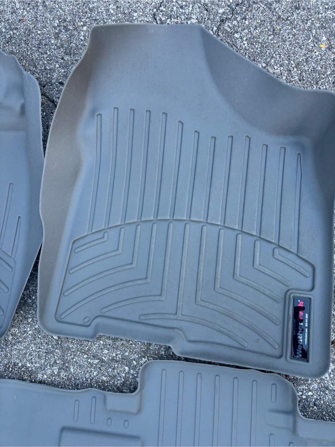 Weather Tech mats for Toyota Sienna - photo 5