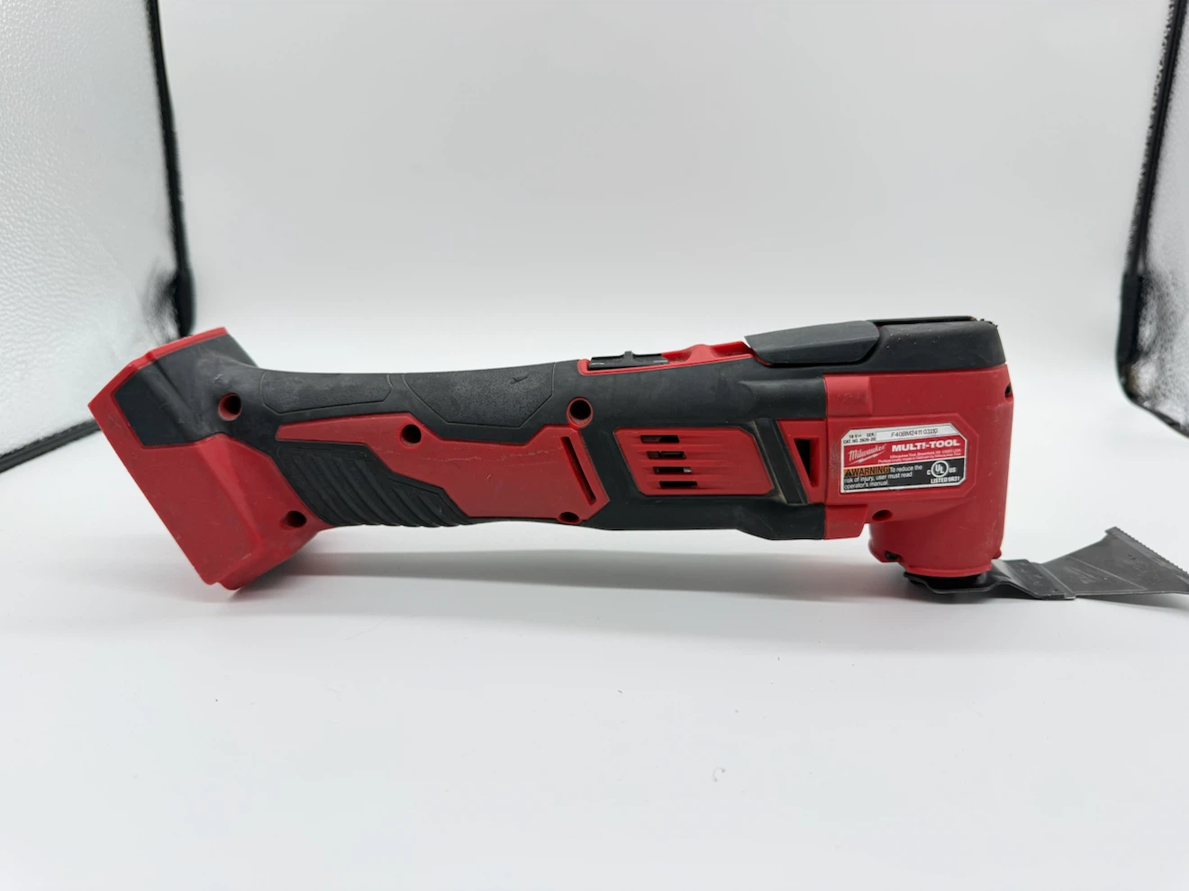 Milwaukee M18 Lithium-Ion Oscillating Multi-Tool 2626-20 - photo 2