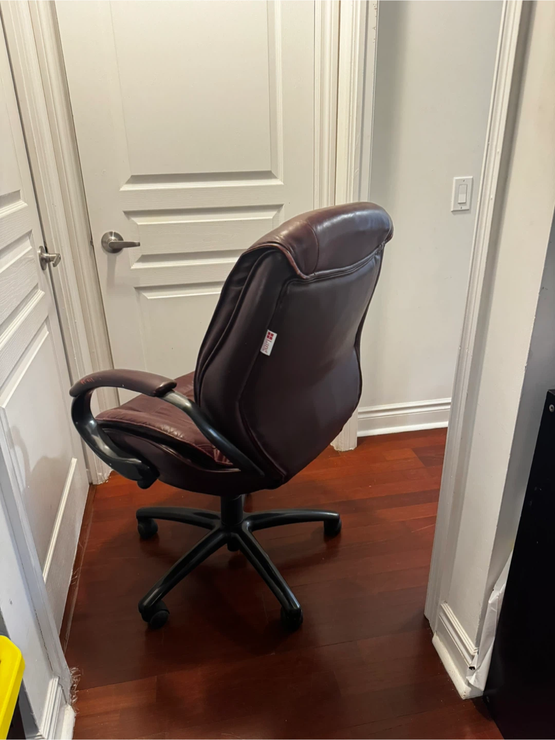 Lane Leather Office Chair - photo 2
