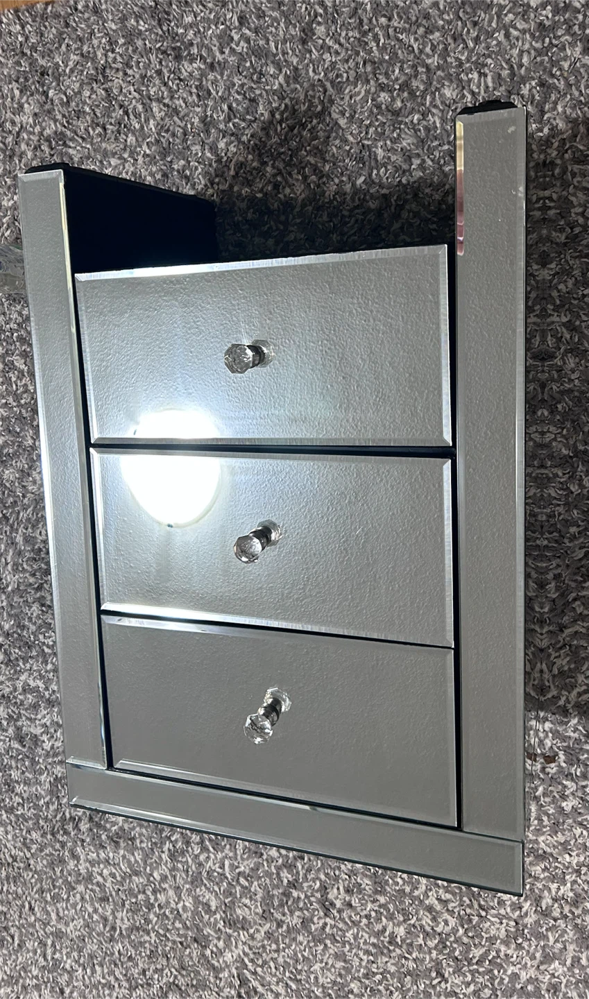 200$ Fancy Mirrored 3-Drawer Nightstand