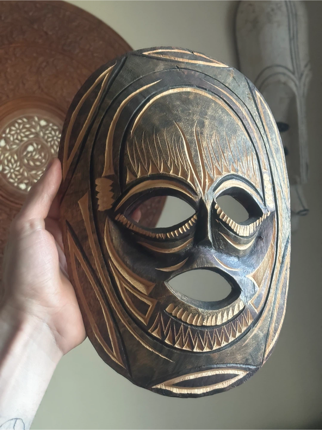 Swazi Hand-Carved Round Decorative Mask